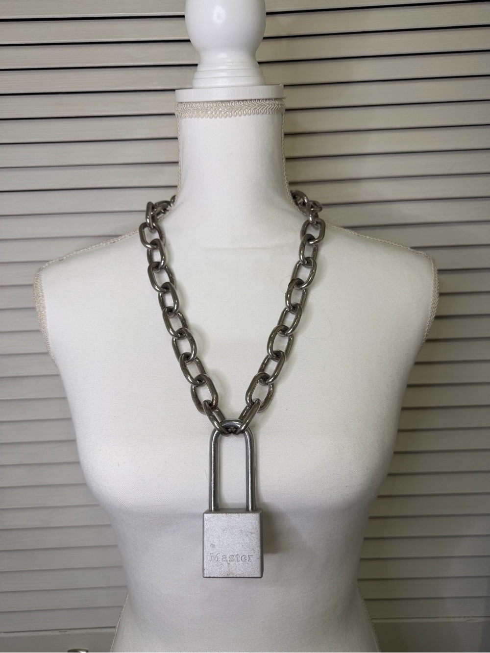 statement necklace